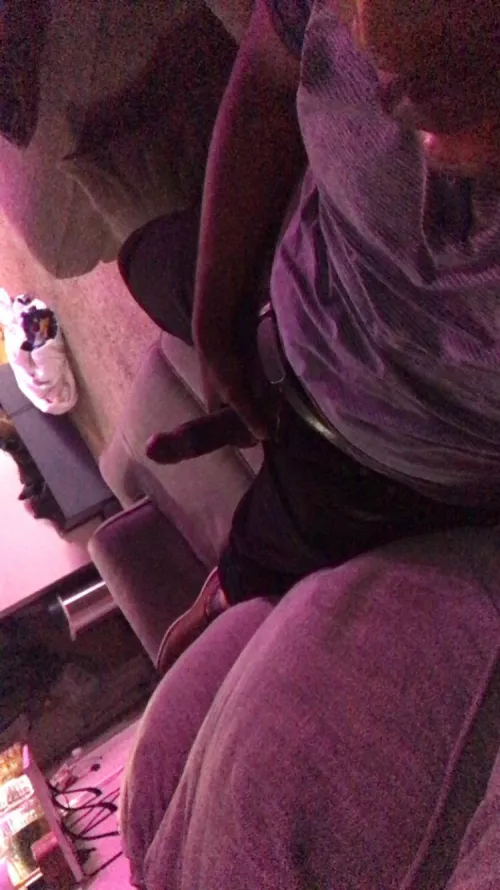 Stroking, chilling, thinking of her πβ€οΈ