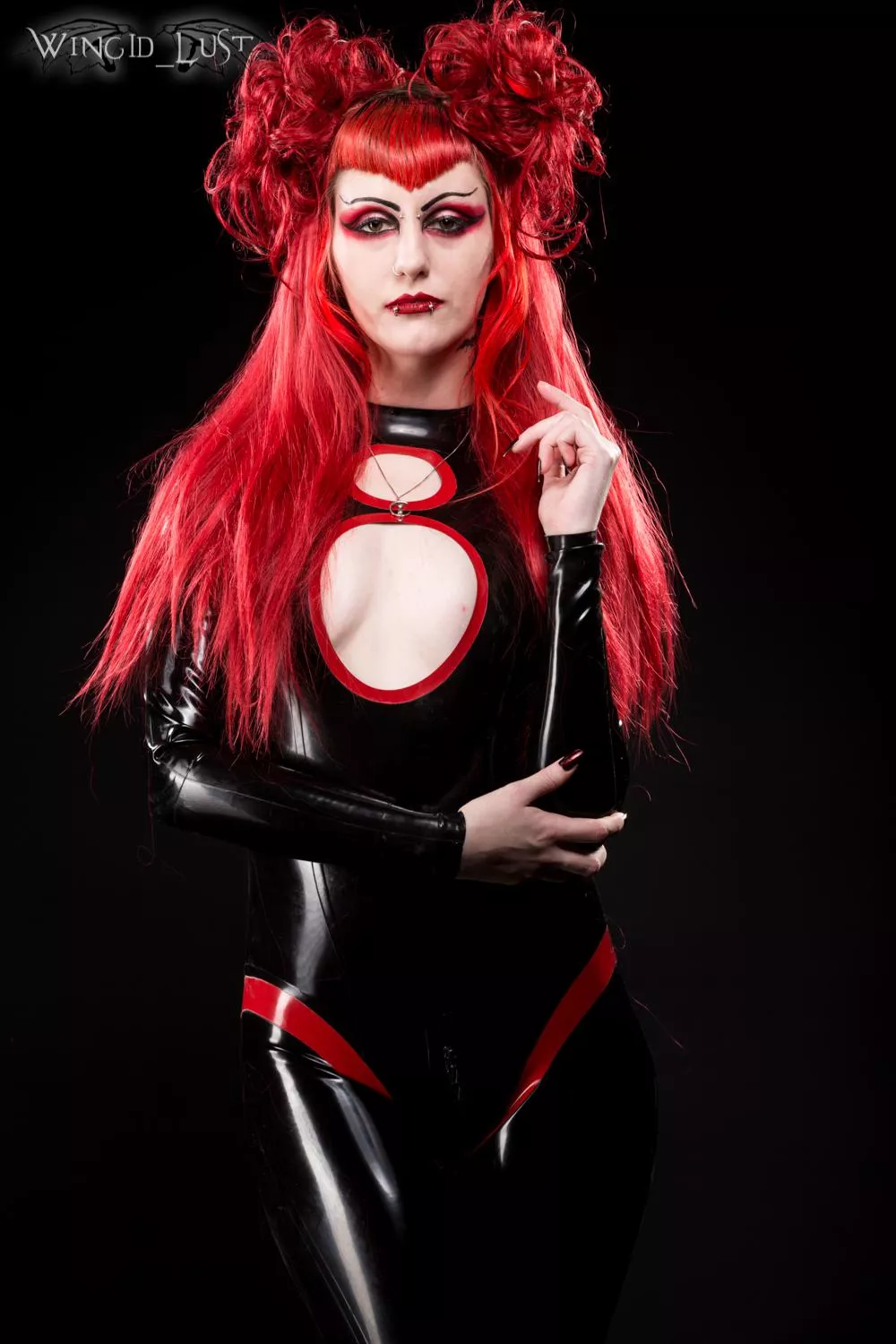 Struttin my Black N Red Catsuit 🖤❤ Struttin my Black N Red Catsuit 🖤❤