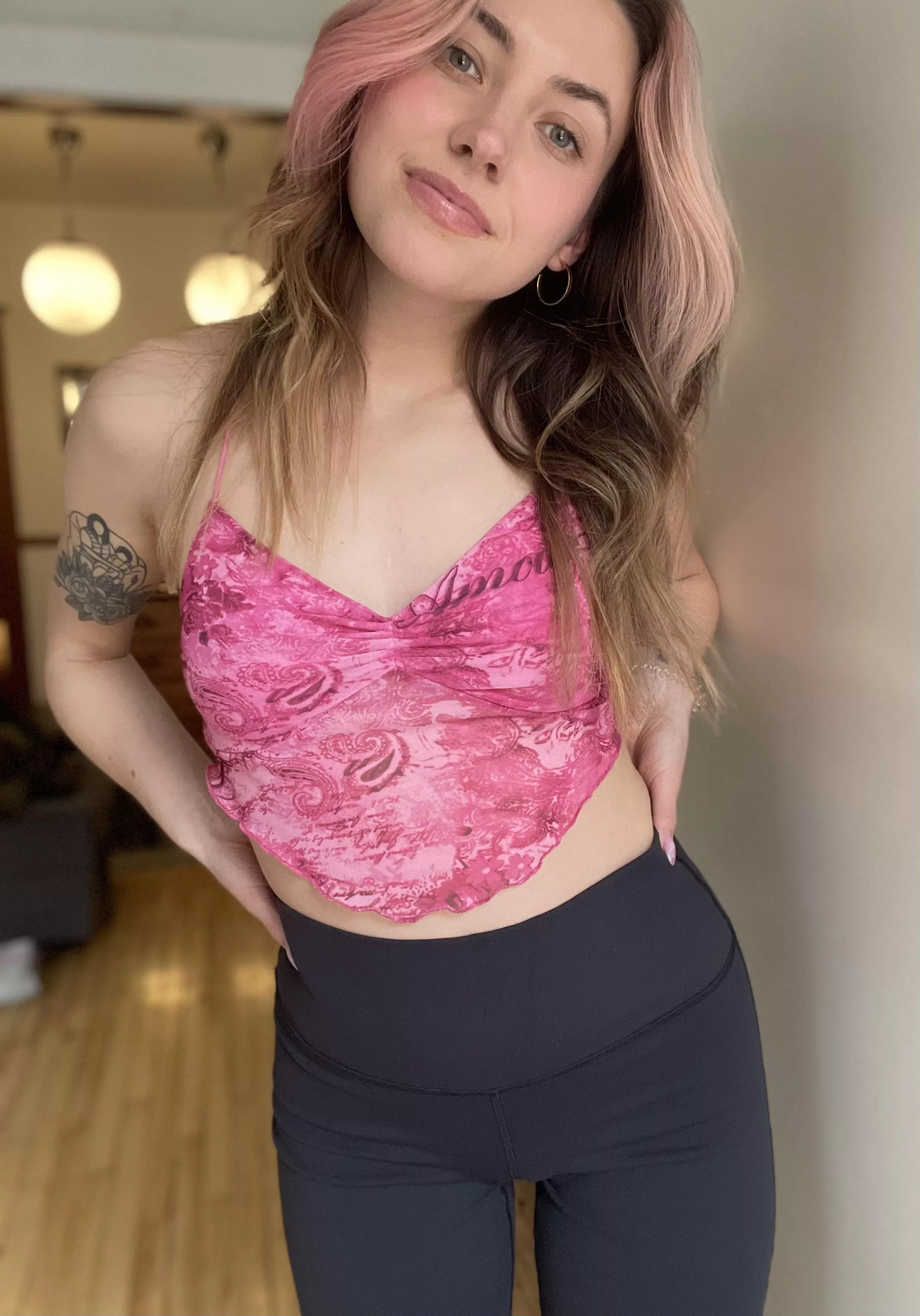 Study break selfie (F) š„° Study break selfie (F) š„°