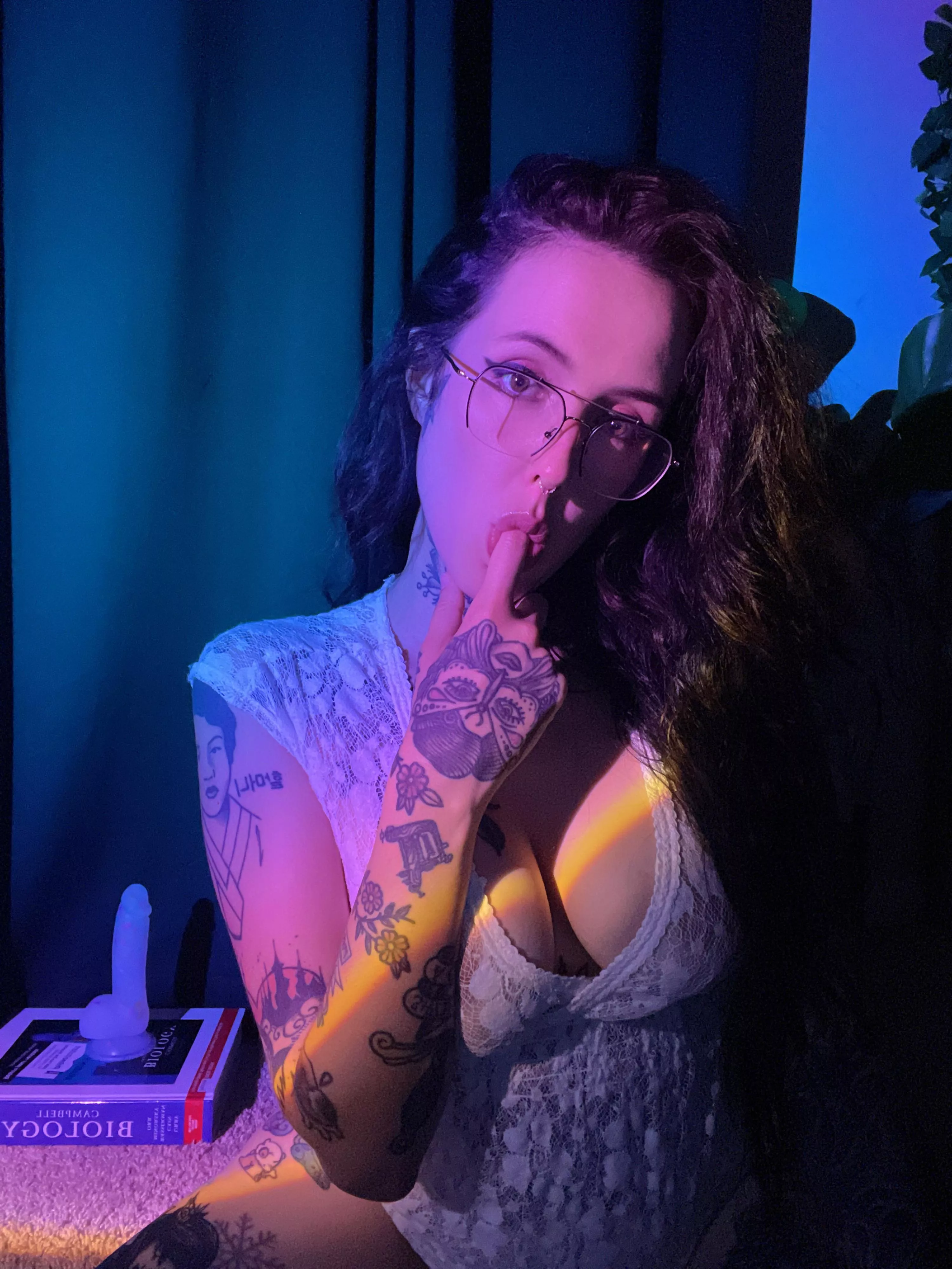 Study buddies? π₯Ί Study buddies? π₯Ί