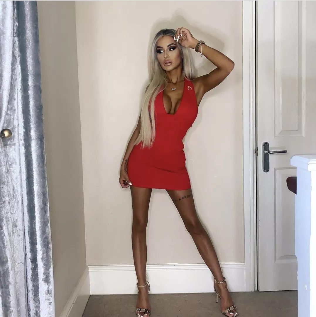 Stunning legs and dress Stunning legs and dress