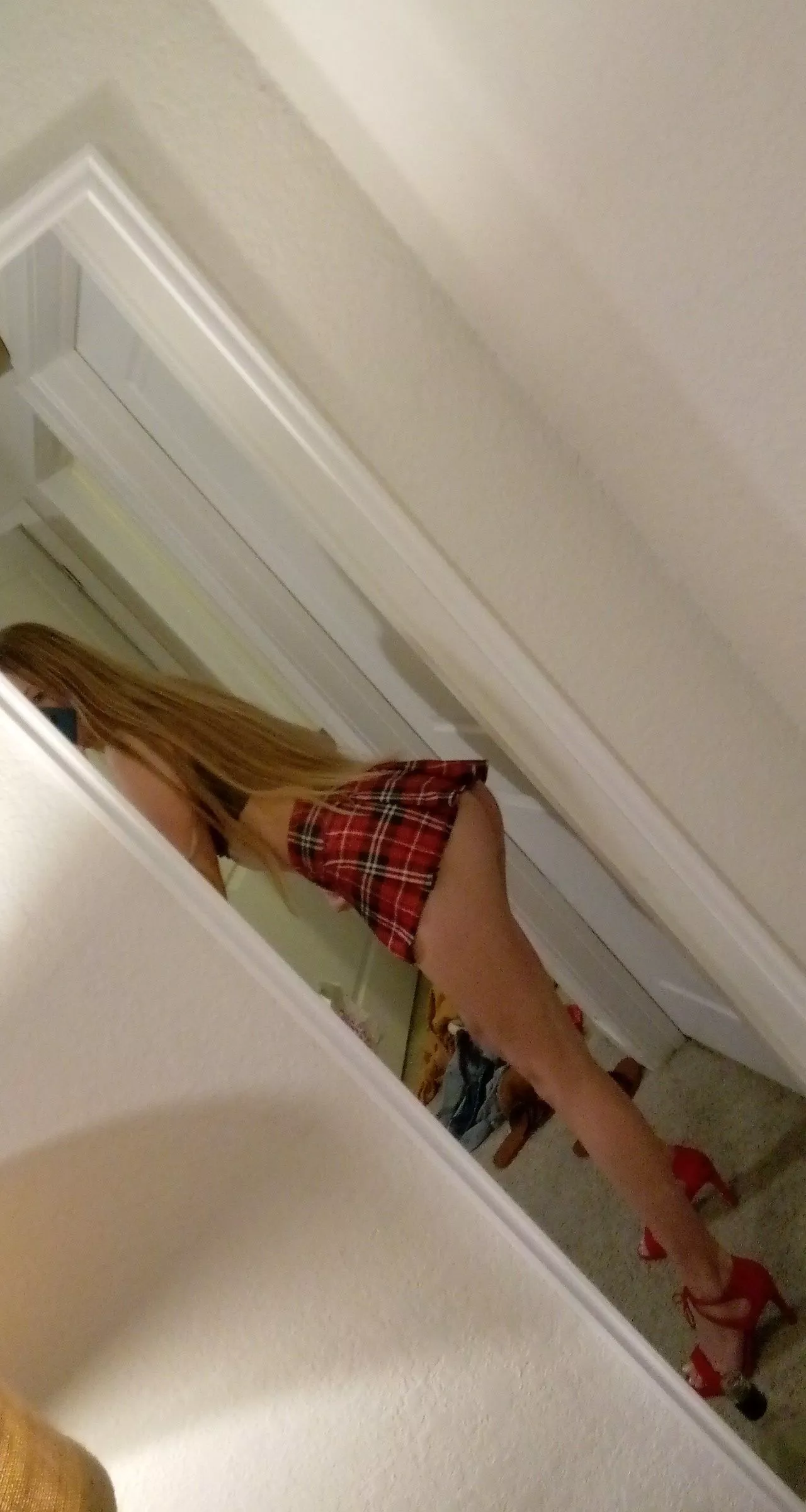 Submit to your mistress and you will be turned into such a sissy whore tonight😈 [domme]