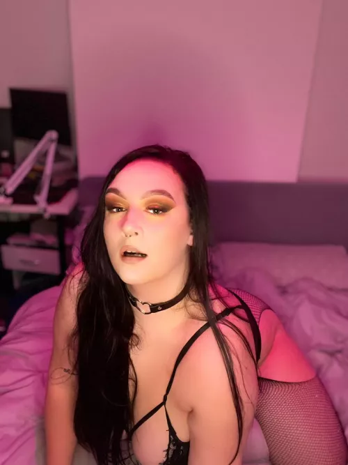 Such a slutty look Such a slutty look