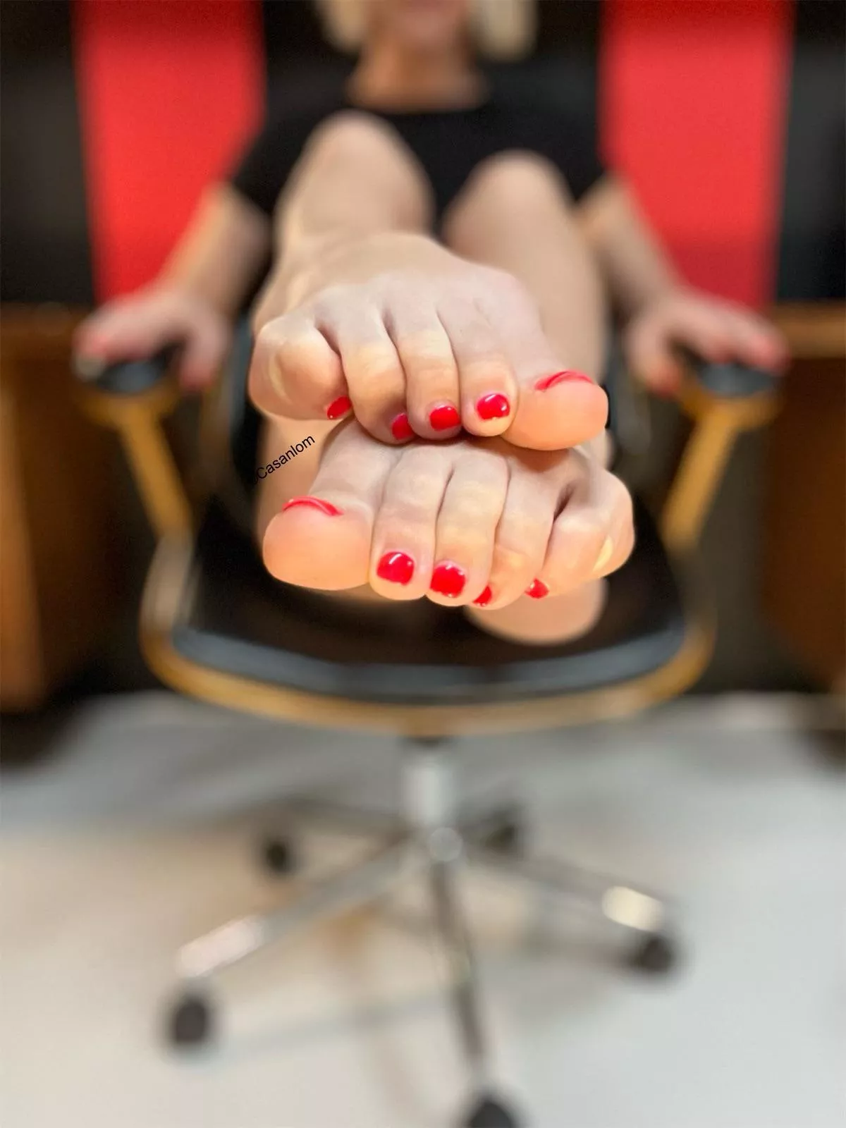 Suck each toe until I tell you to stop.