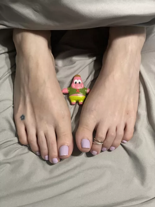 Suck my Lavender toes
