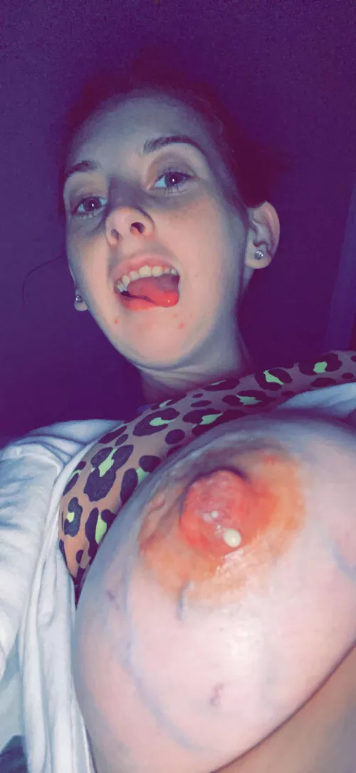 Suck on my tit 🤪 Suck on my tit 🤪