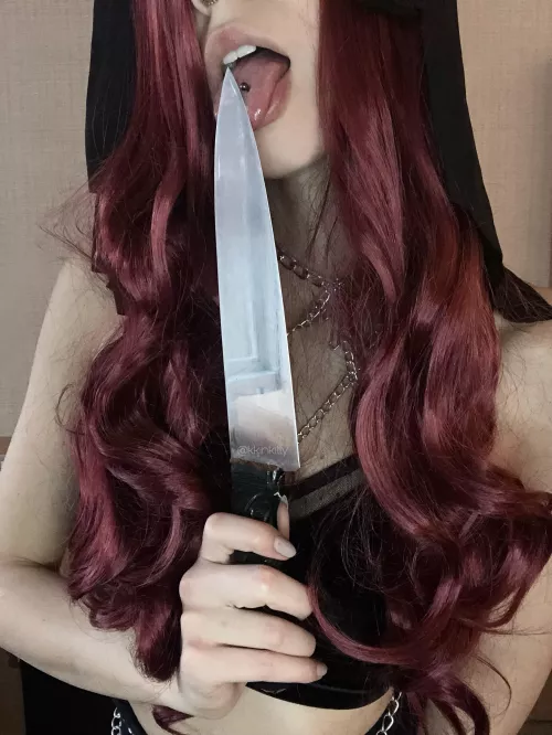 Suck on my tongue piercings ๐
 Suck on my tongue piercings ๐