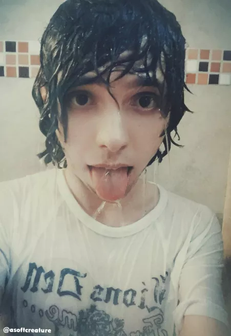 Suicide for love. Suicide for love.