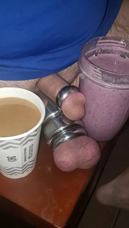 Sunday coffee, smoothie and