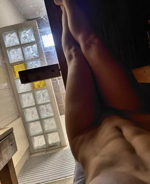 Sunday sauna session after a big abs workout 😈 Sunday sauna session after a big abs workout 😈