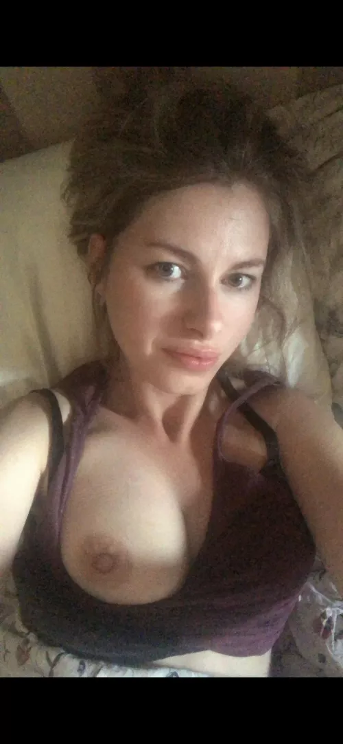 Sundays are for staying in bed long.. Sundays are for staying in bed long..