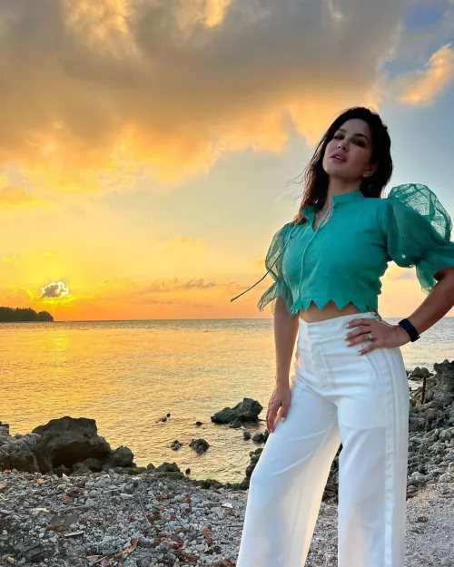 Sunny Leone