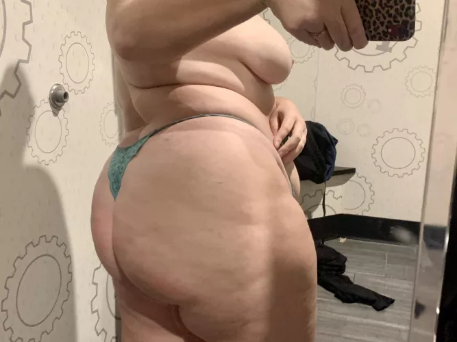 Super horny after work.. letâs cum to our women. Kik and tele is wody990.