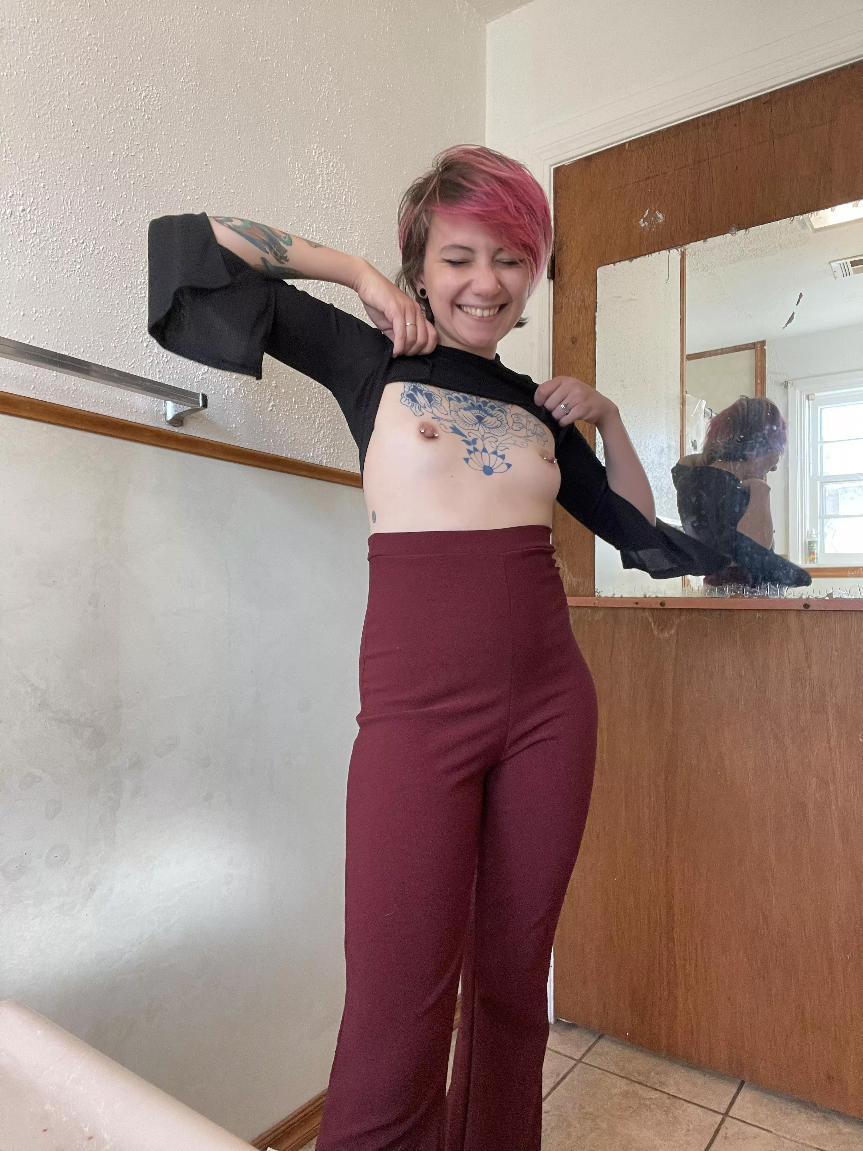 Super horny today…. Have my tits