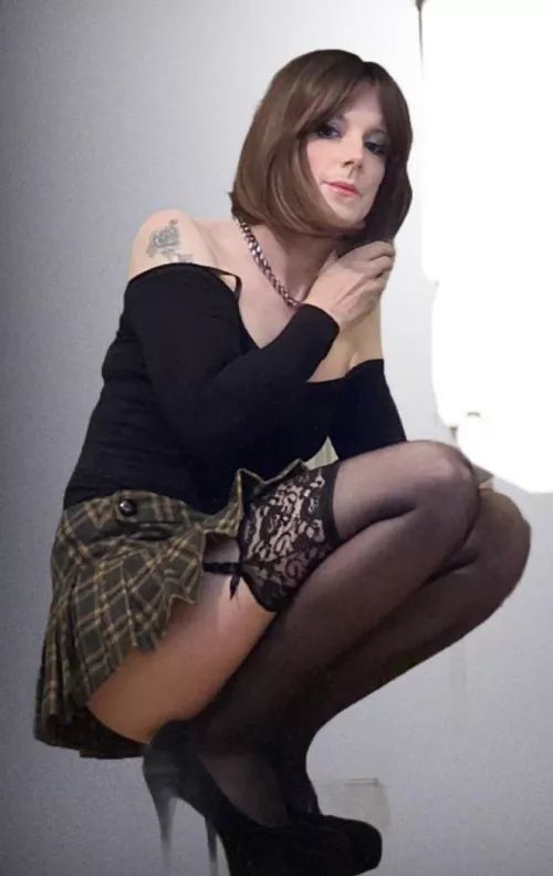 Suzy in micro kilt, stockings and suspenders. Humiliate me. Pleaseโฆ