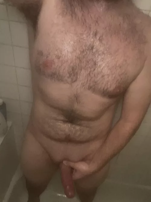 Sweaty after a morning workout, help me clean up? π¬