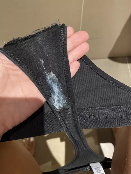 Sweaty and creamy panties after todayโs gym session ๐๐
 I cum in them too ๐ฆ