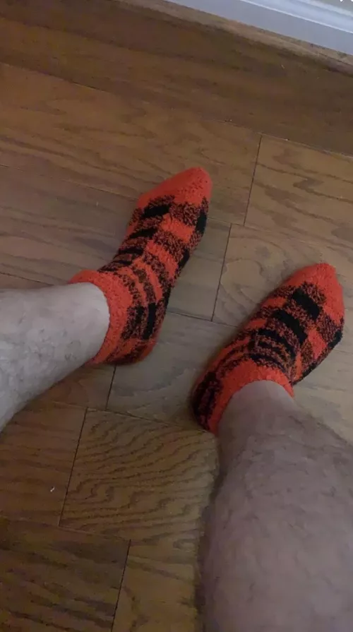 Sweaty Fuzzy Socks 👃🧦