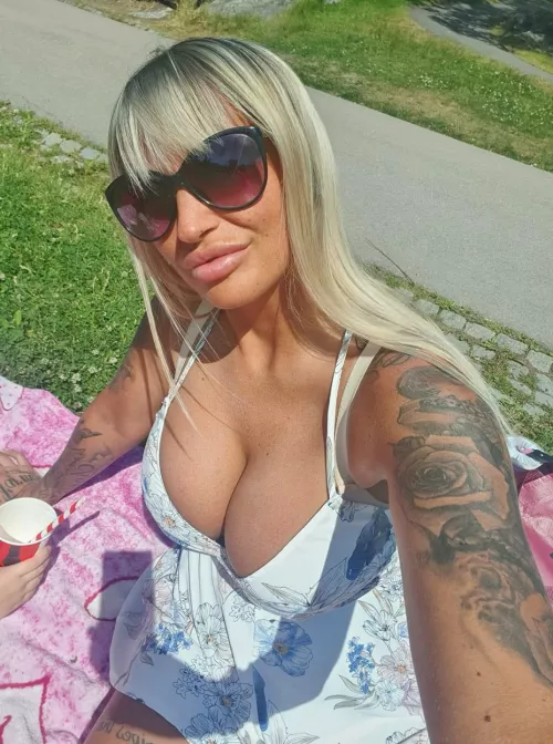 Swedish MILF π Swedish MILF π