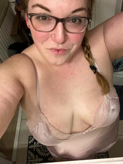 Sweetest of dreams to you. [F]