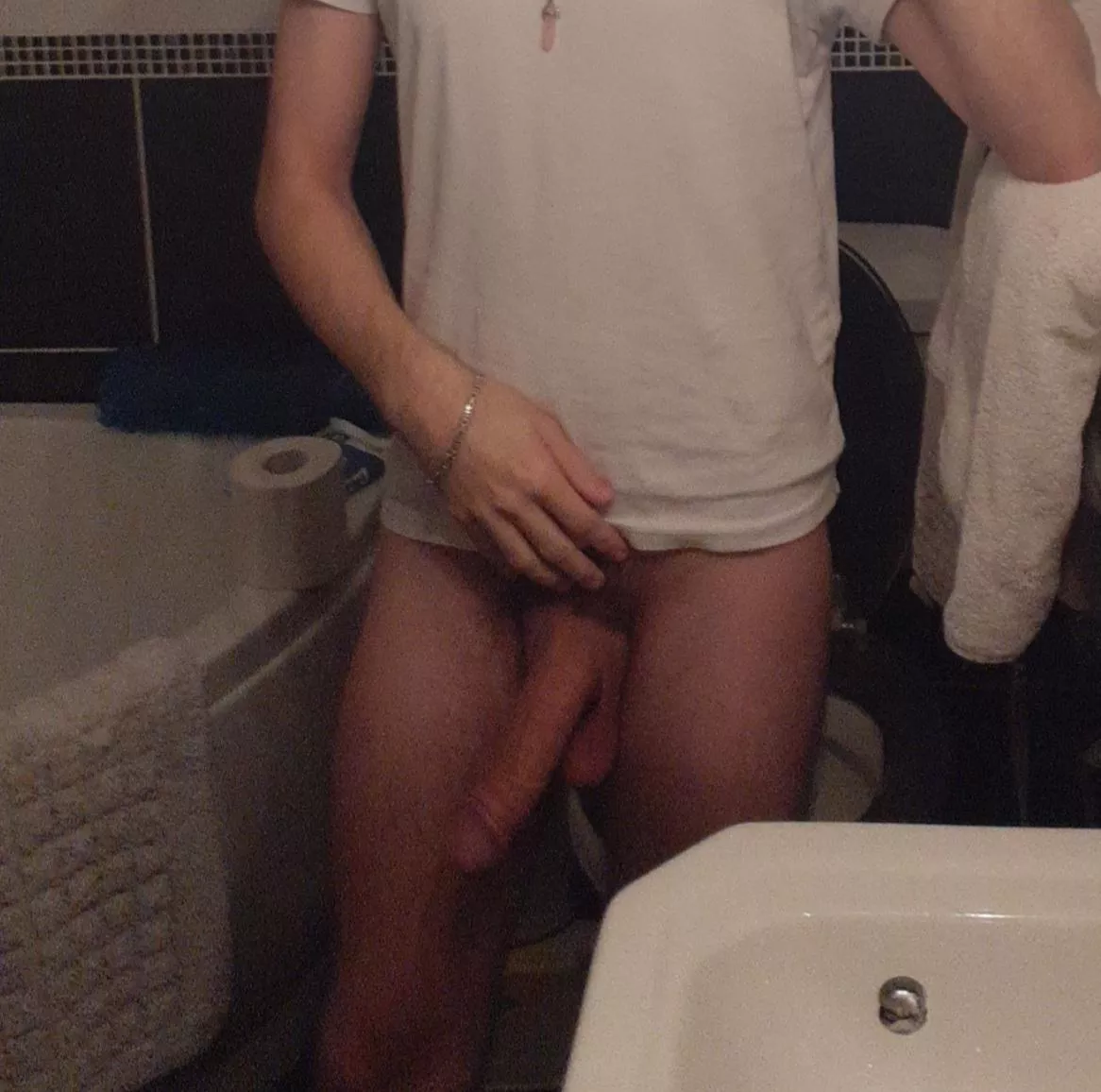 swinging low swinging low