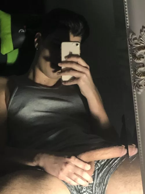 Take a seatπ₯΄