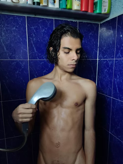 Take a Shower with me 🙊❤️