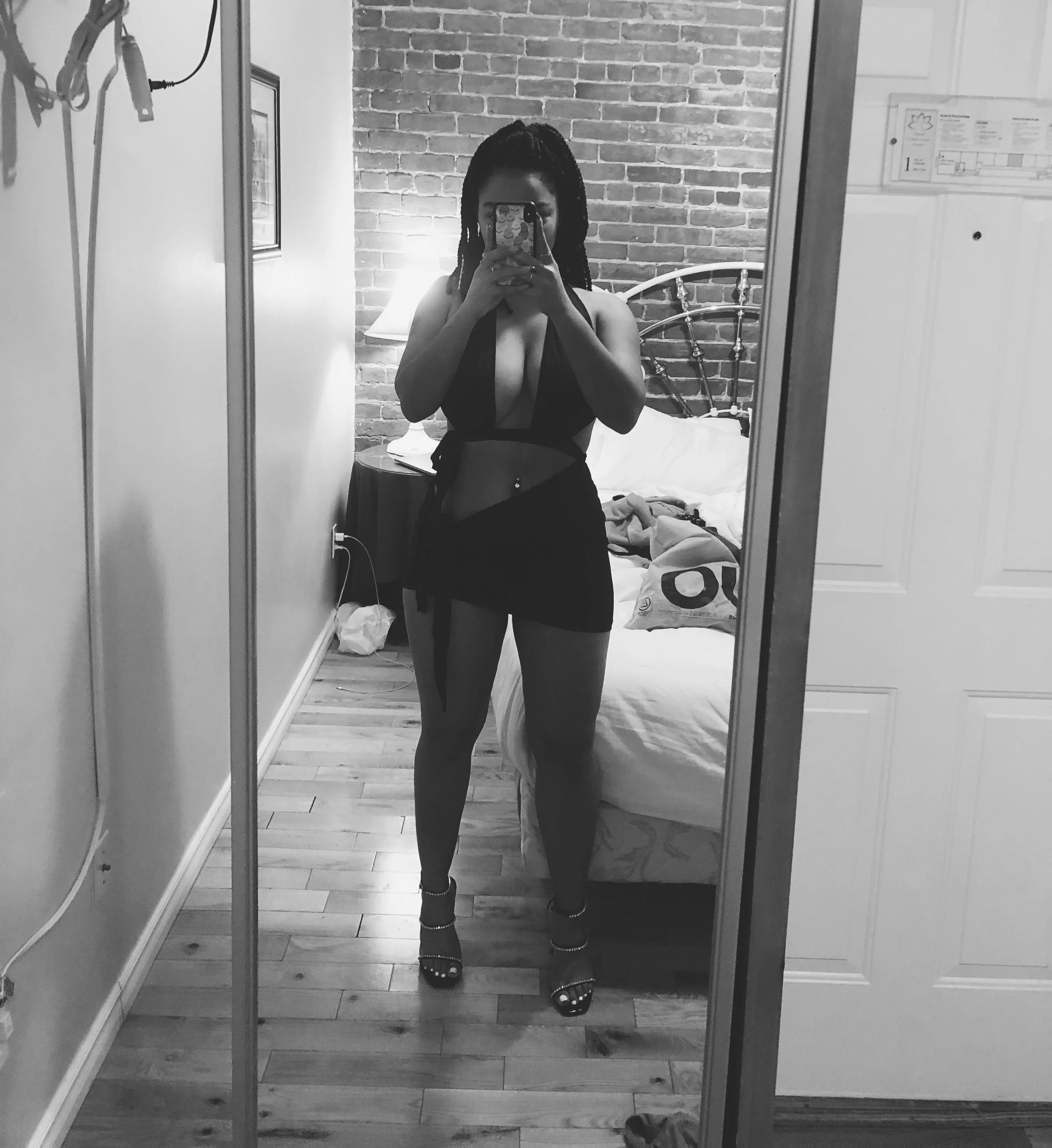 Take me out and let’s spoil each other ;) Take me out and let’s spoil each other ;)