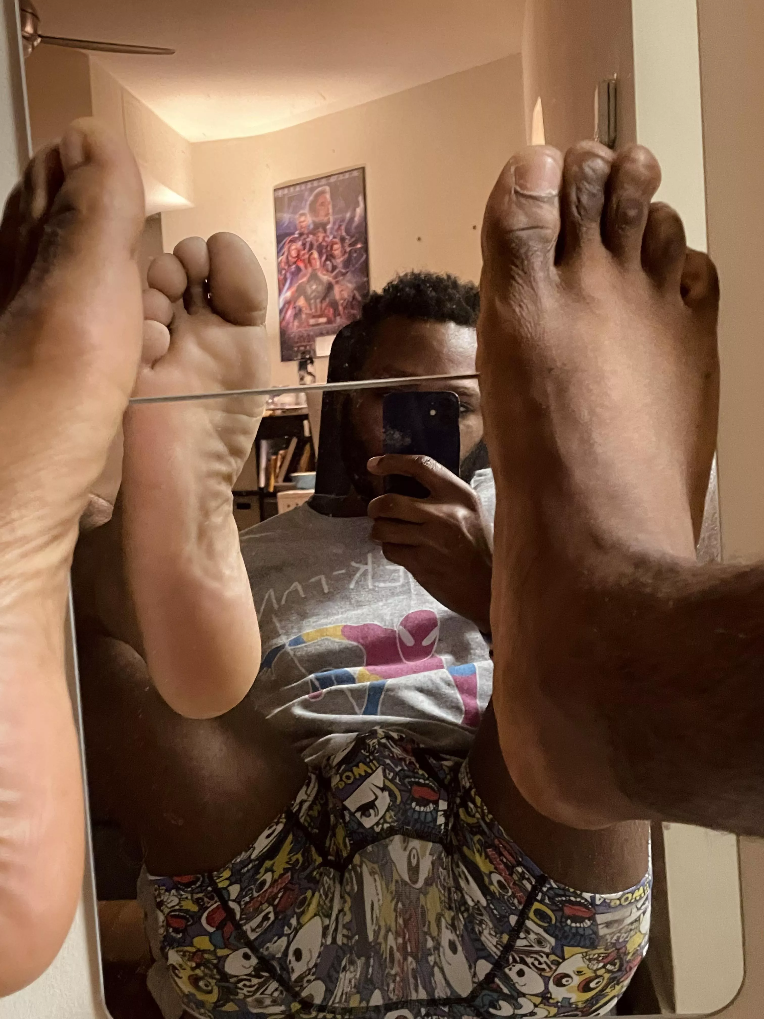 Take off my underwear while smelling my feet