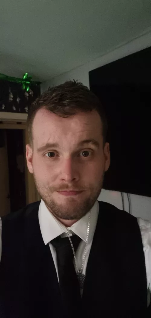 Taken after my (29) team's Christmas night out a couple of weeks ago. Taken after my (29) team's Christmas night out a couple of weeks ago.