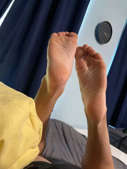 Taking requests for these athletic feet, PM me