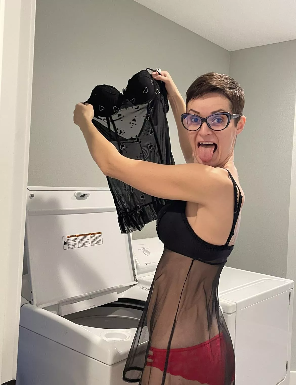 Tall, athletic and a bit dirty ?[F]