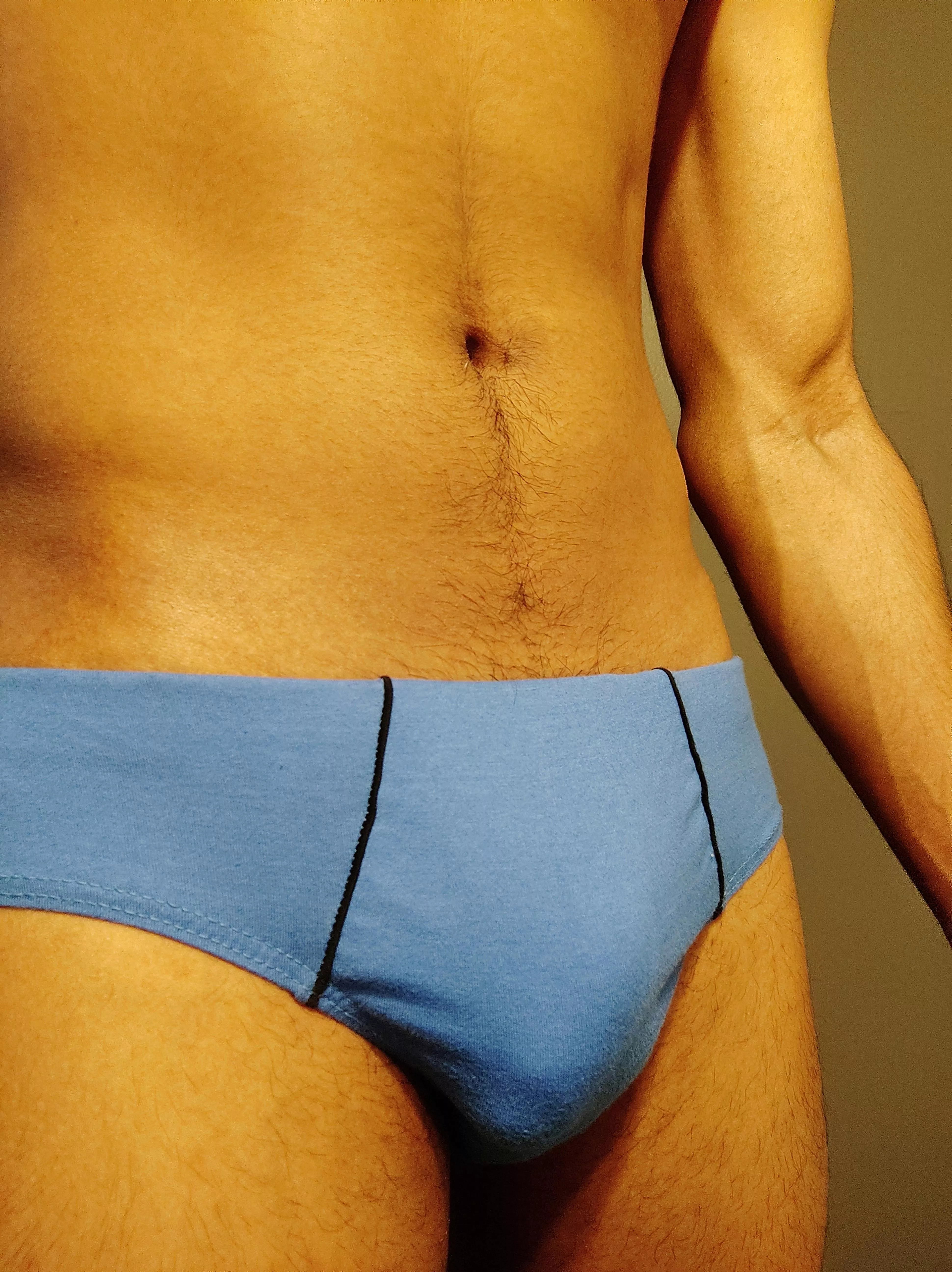 Tangled up in blue.. Tangled up in blue..