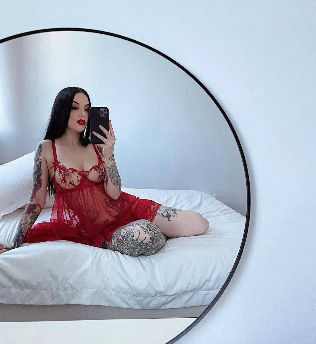 Tatted Snow White Tatted Snow White