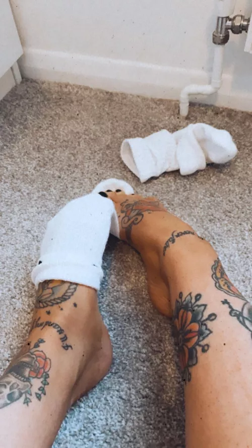 Tattooed feet ππ DMβs are open..