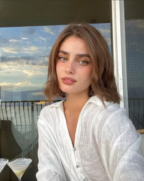 Taylor Hill Taylor Hill