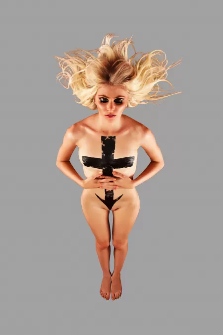 Taylor Momsen Taylor Momsen
