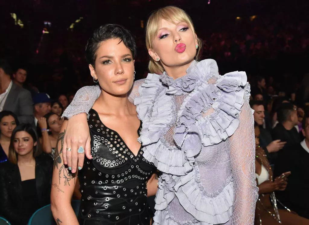 Taylor Swift and Halsey is the threesome I never knew I wanted Taylor Swift and Halsey is the threesome I never knew I wanted