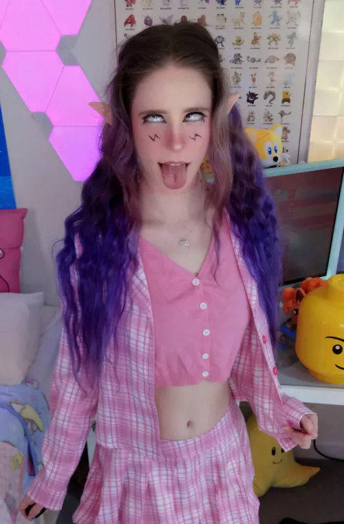 Teacher's pet is ready ππΆπ€« Teacher's pet is ready ππΆπ€«