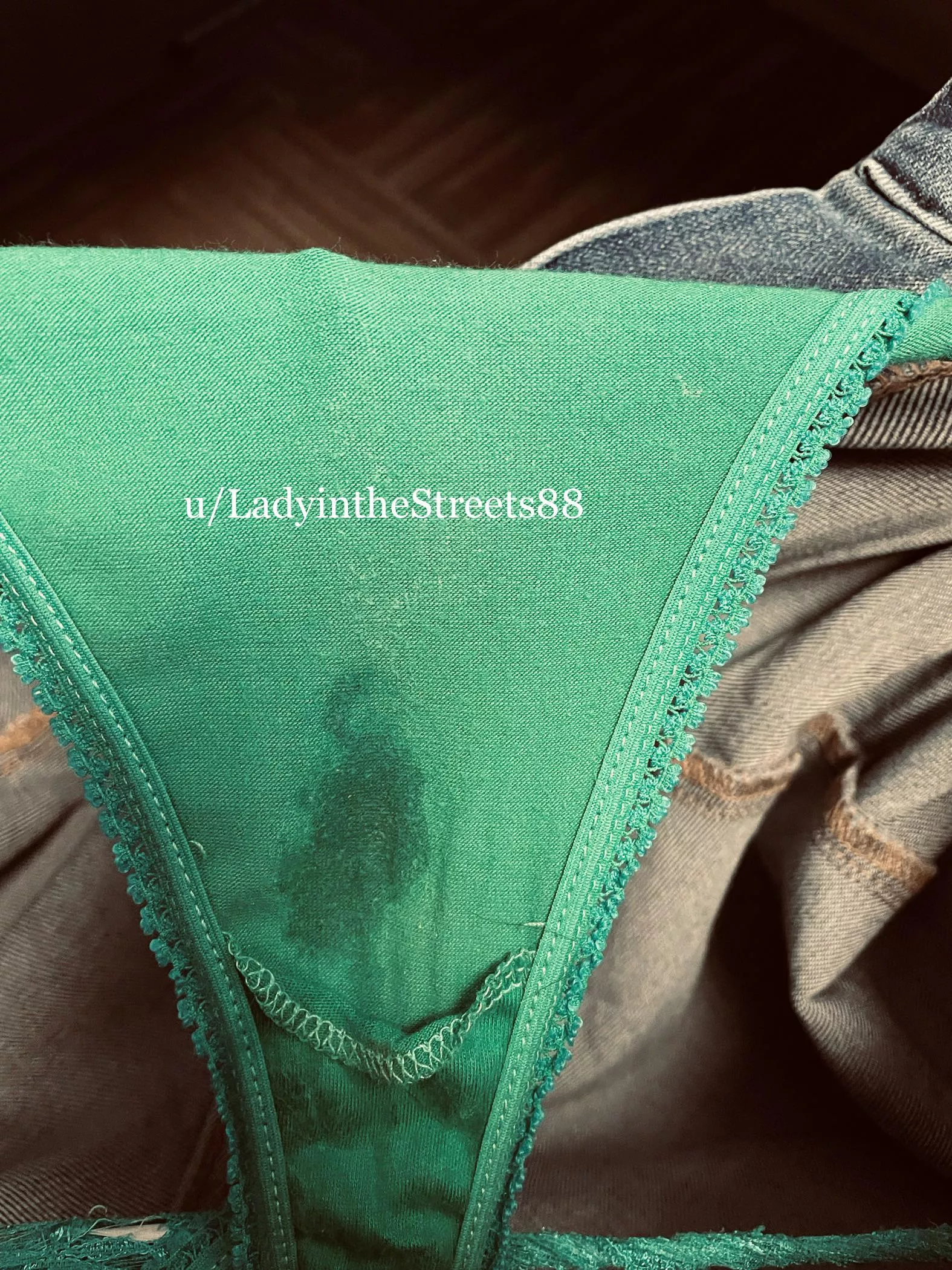 Teal: Do you think my date tonight will know that I’ve been wet all day? 🤭[OC]