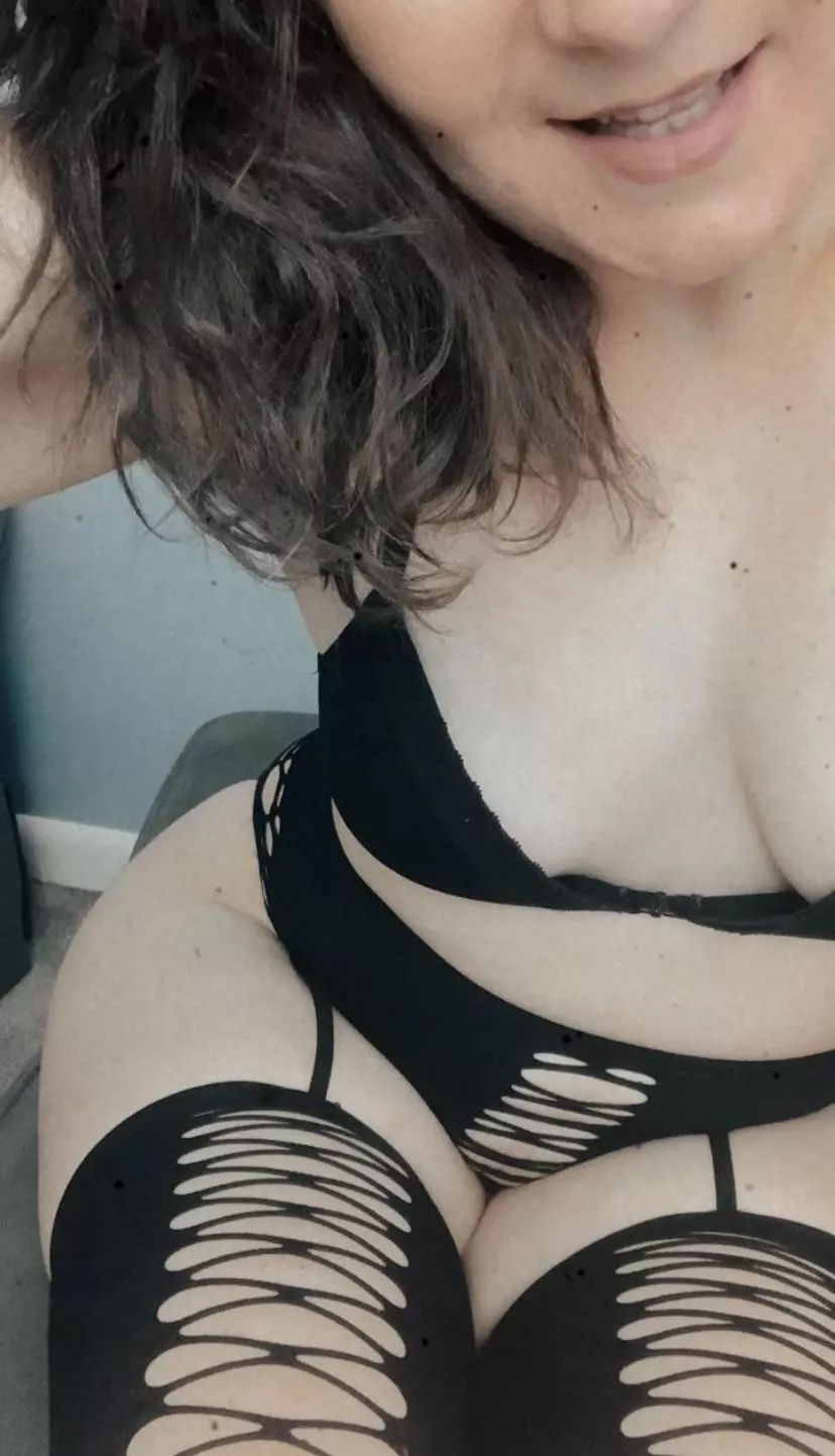 Tease Tuesday 😈 Tease Tuesday 😈
