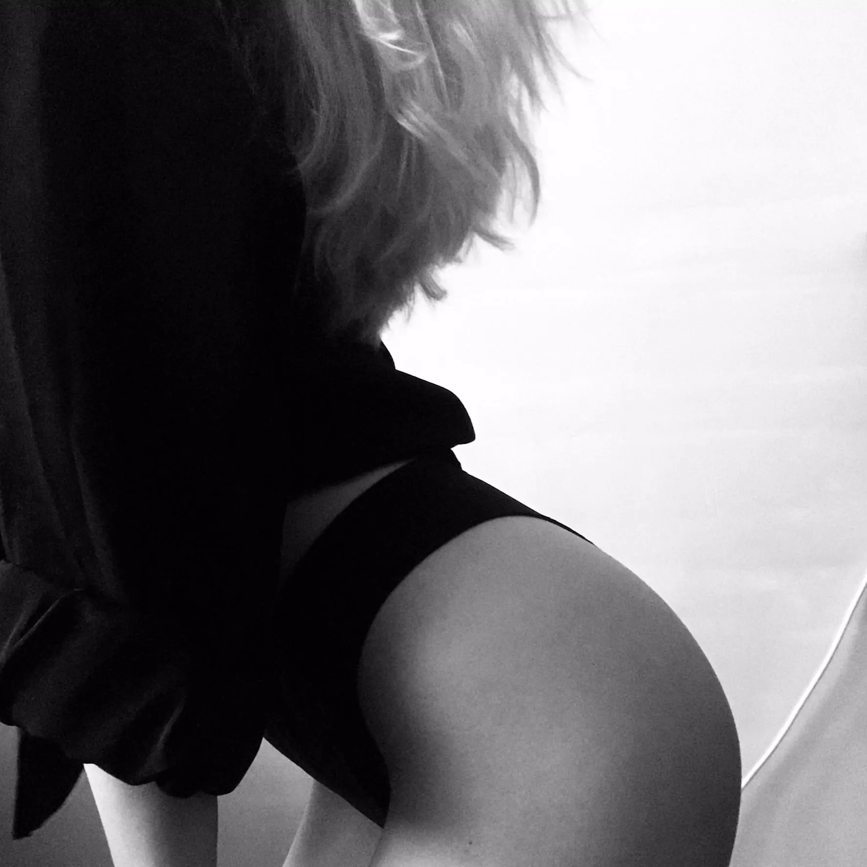 Teen 19. Do you like my body? Chek my bio to cum and play with me :) Teen 19. Do you like my body? Chek my bio to cum and play with me :)