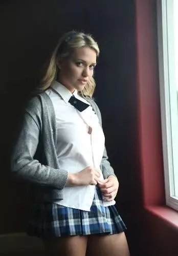 Teen Mia Malkova 😋 Teen Mia Malkova 😋