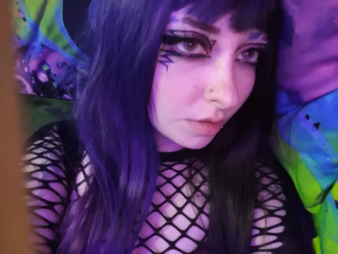 Tell me something you assume just by looking at me π