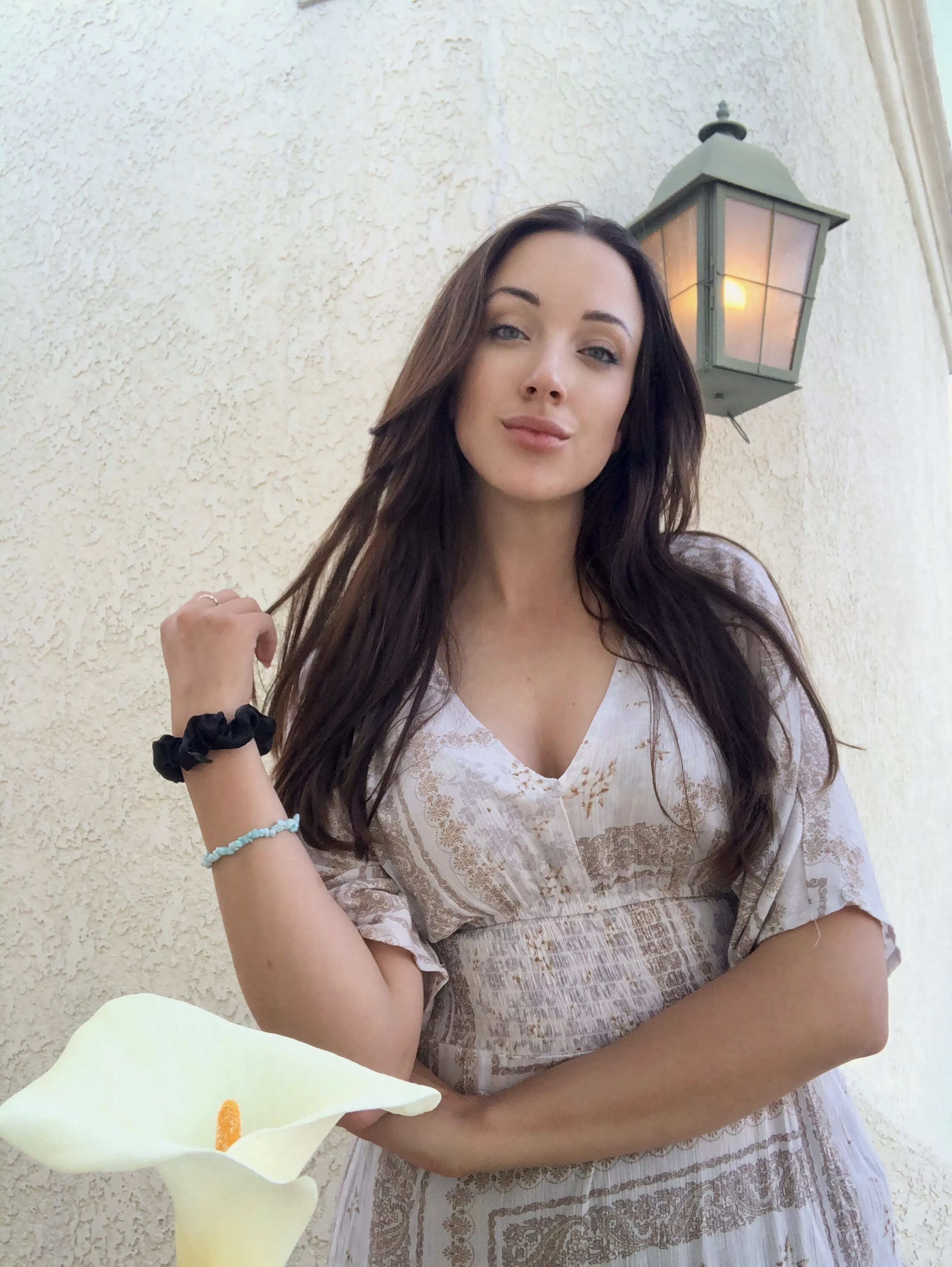 Tell me what you want.. 💋