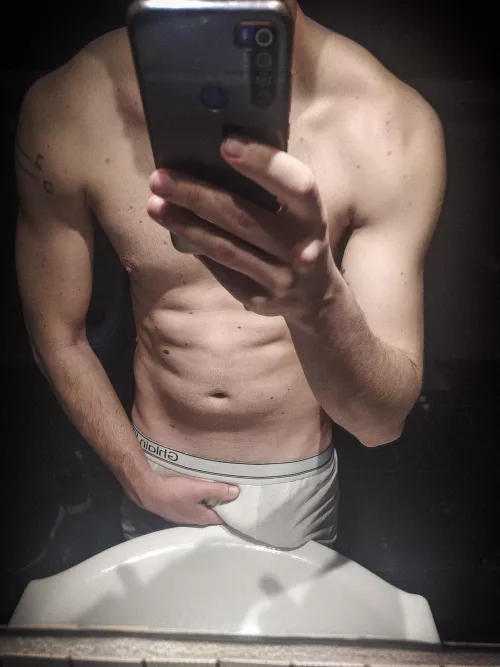 Tell me what's the thing you like the most about this picture π don't be shy