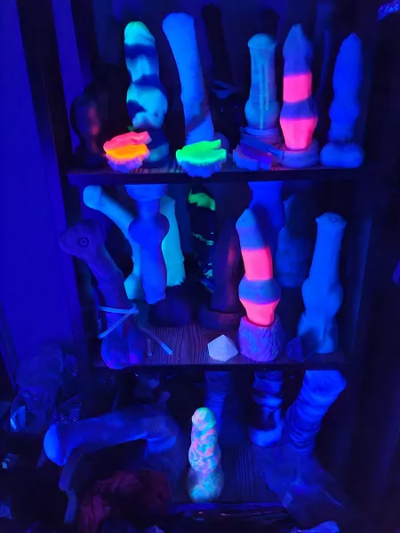 Testing the phones night mode Testing the phones night mode