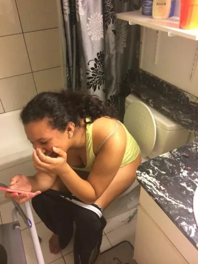 Texting her boyfriend while she's at MY house on MY toilet shitting! Texting her boyfriend while she's at MY house on MY toilet shitting!