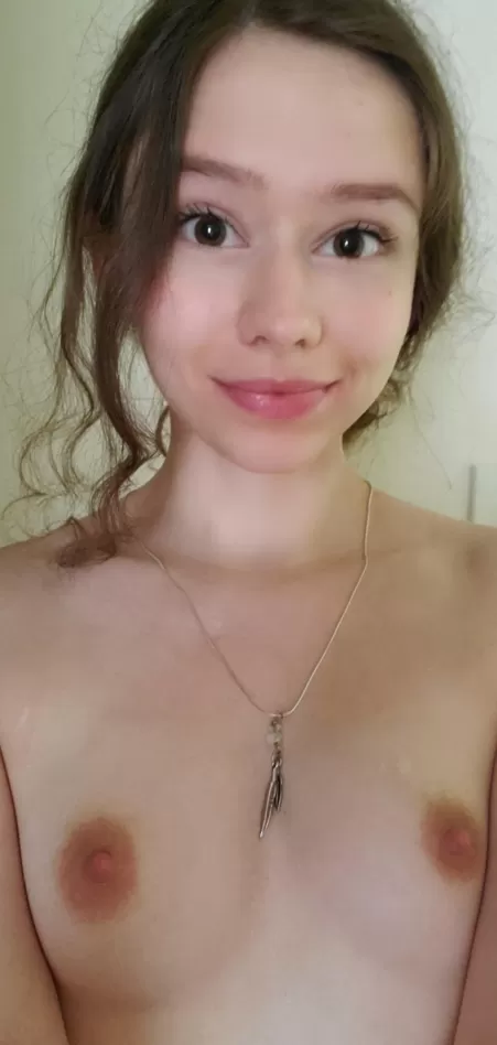 Thank you to this sub for boosting a baby-faced girl's confidence. ❤💖 Thank you to this sub for boosting a baby-faced girl's confidence. ❤💖