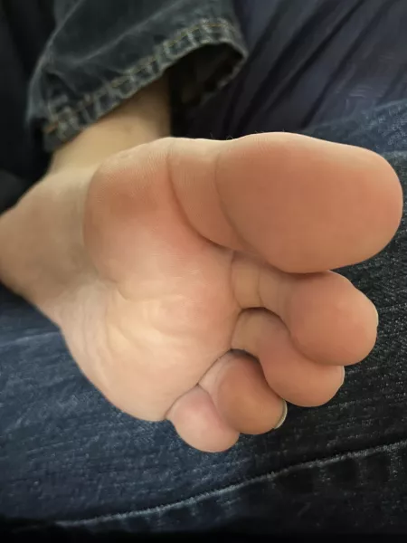 Thanks for the ride home, bro… hey, I couldn’t help but notice you peeking earlier when I kicked my feet up. Maybe I can pay you back…? ;)